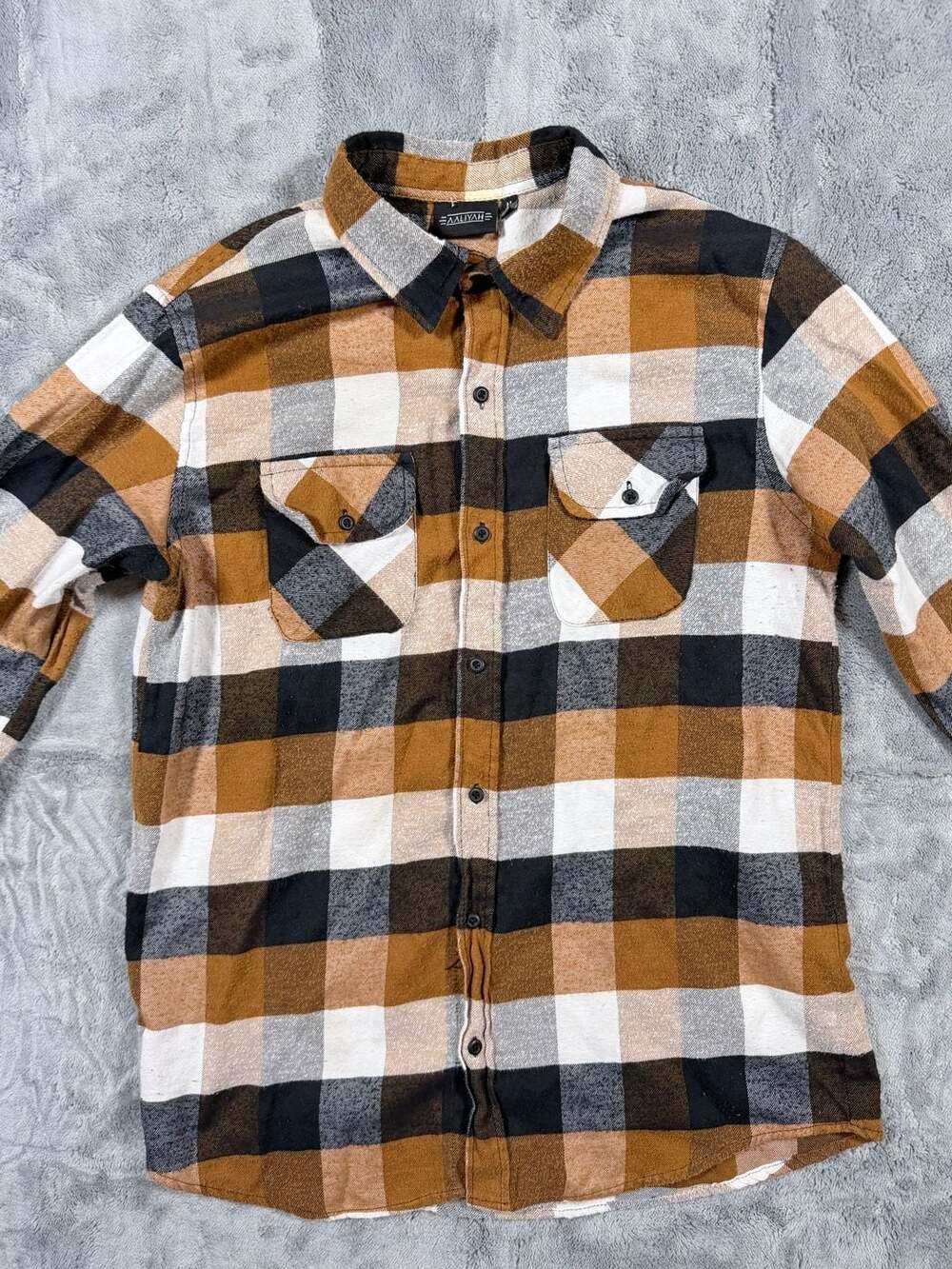 Aaliyah Flannel Shirt Size M Brown Black Plaid Graphic Back
